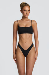 SoftForm Scoop Bralette - Black