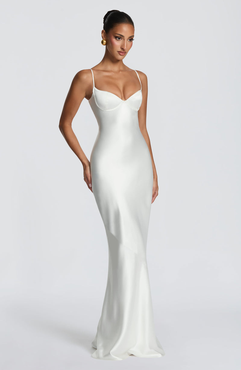 Babyboo Amorette Maxi Dress in Ivory Size M