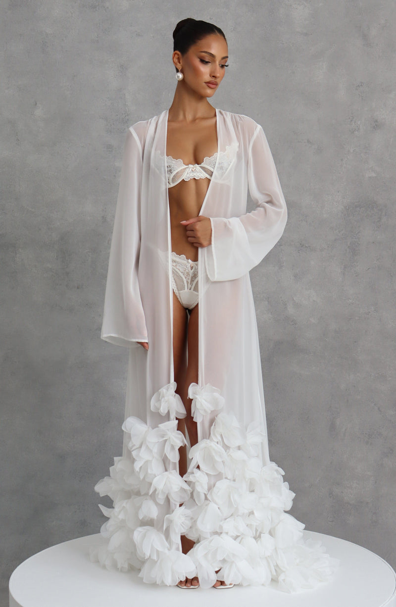 white and grey dressing gown - Anwen Dressing Gown - Ivory beach outfit inspo