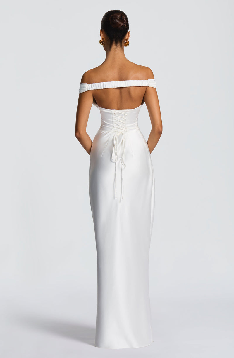 Aurelia Maxi Dress Aurelia Maxi Dress