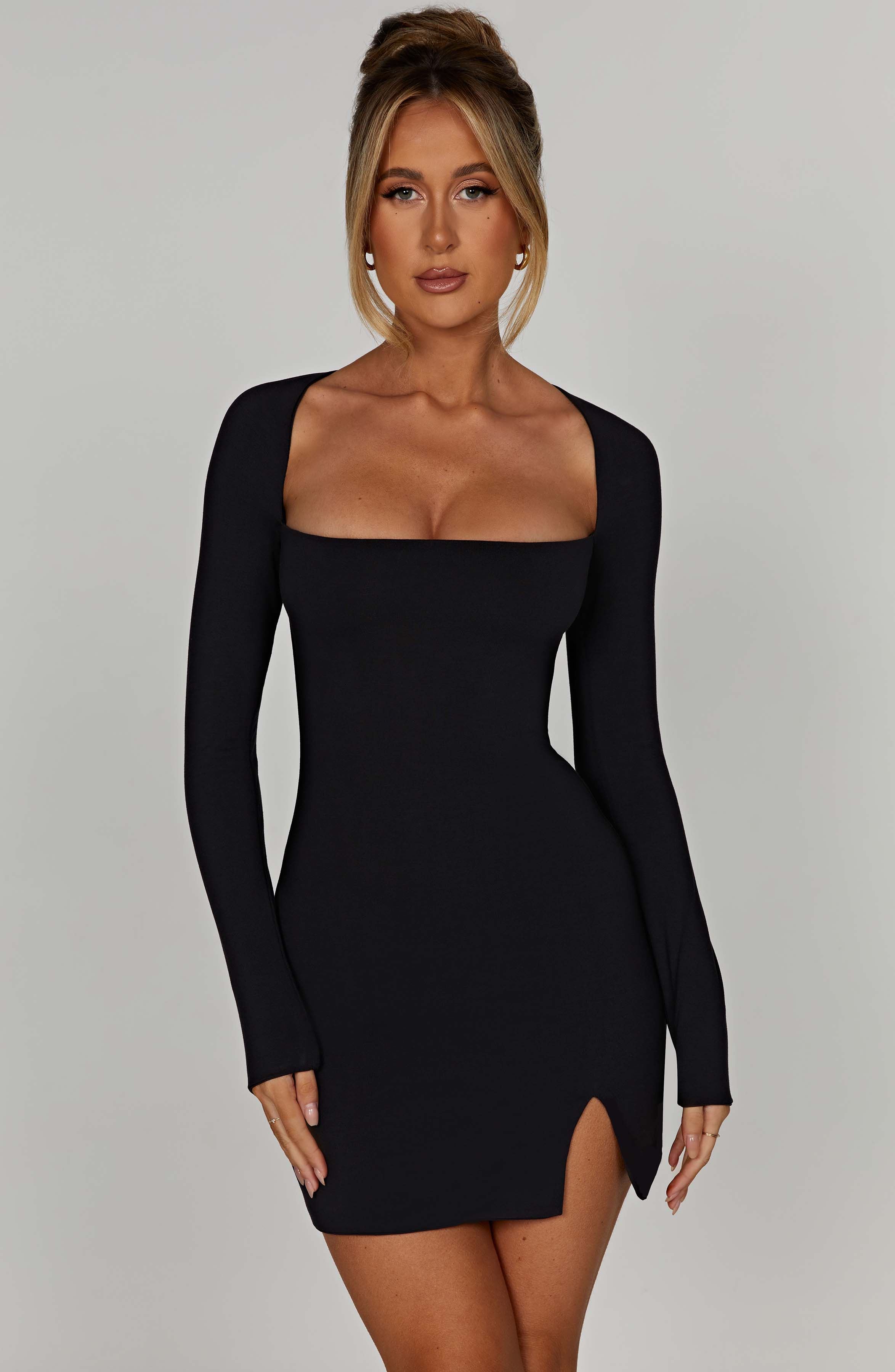 black midi dress with slit Sequined Size:US 26Plus  / UK 30 / EU 56 upsell:nadee-raffia-braid-tote-naturalblack Exploring the World of