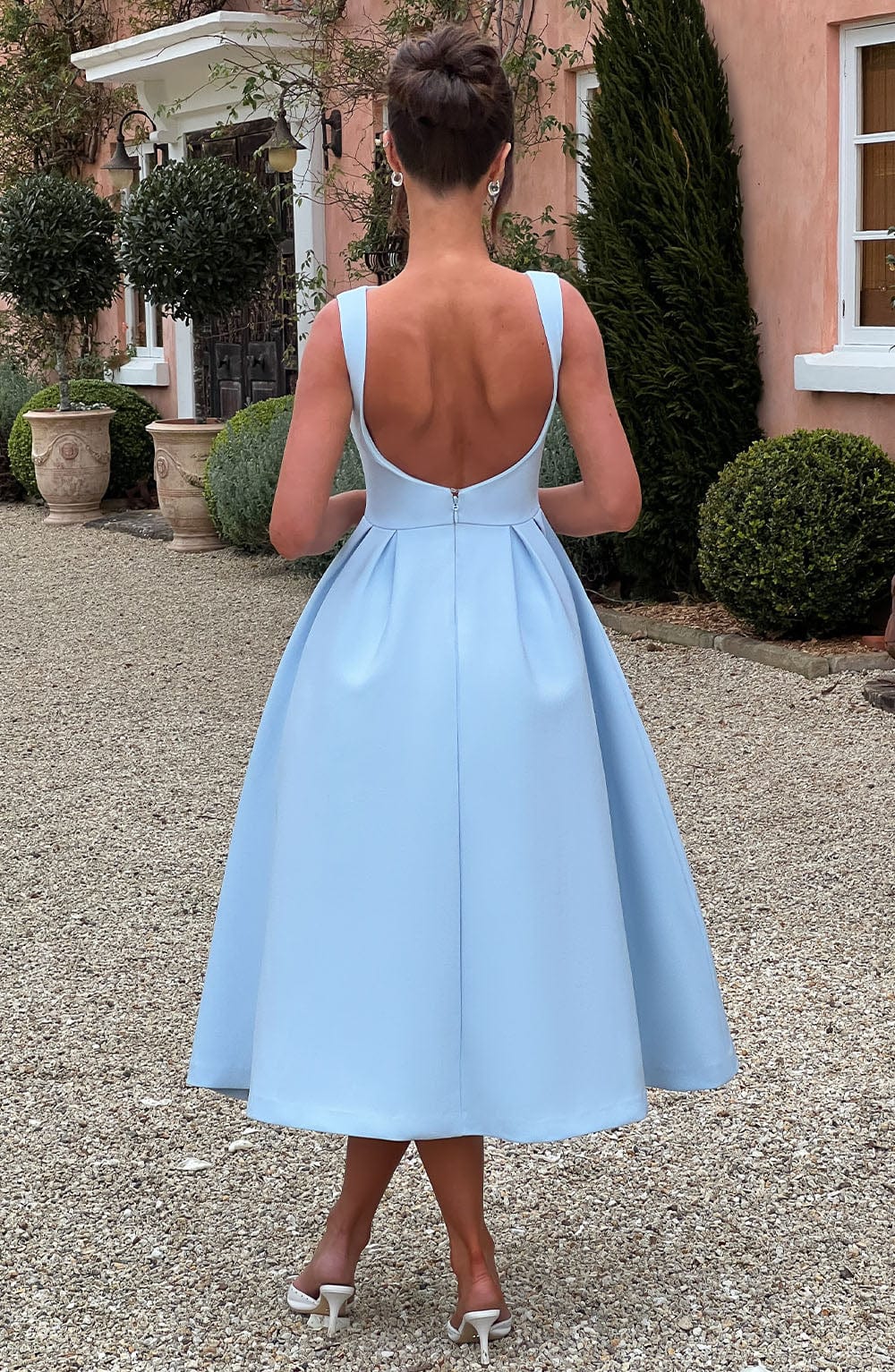 light blue midi dress Avec Les Filles Women's Shirred Handkerchief Hem Linen Blend - Aquamarine the sleeves and hem are designed with pleats Simply Sweet Midi Dress |