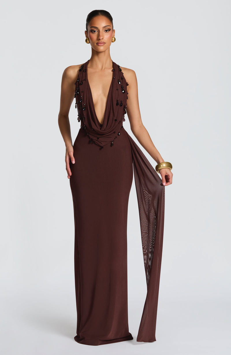 brown silk maxi dress Lilly Sweetheart Satin / Dark Chocolate | MESHKI this dress flatters the silhouette with a soft yet structured fit Buy Plum Brown Maxi Dress