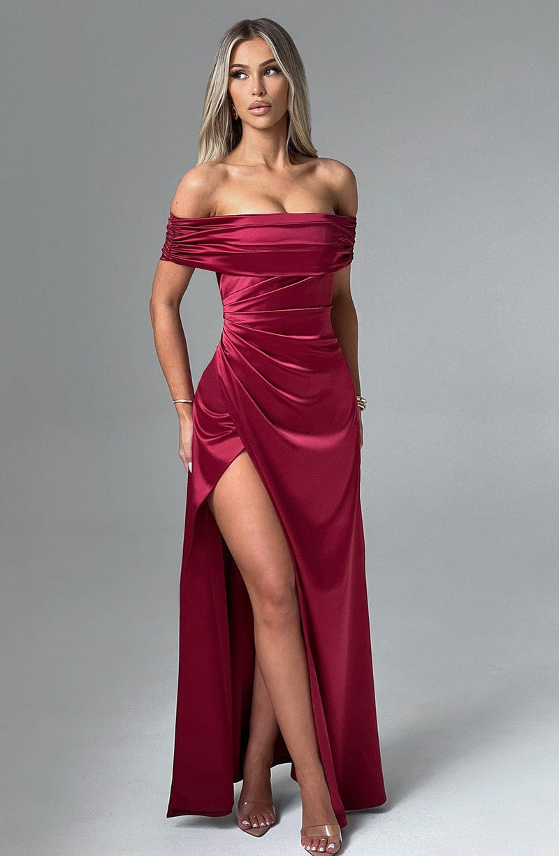 Babyboo Gwendolyn Maxi Dress in Burgundy Size M