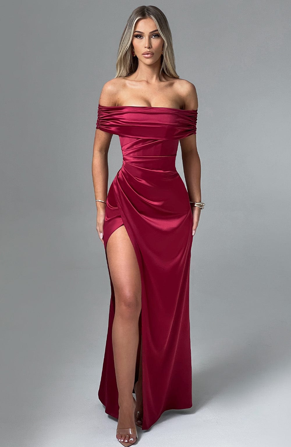 Gwendolyn Maxi Dress - Burgundy Gwendolyn Maxi Dress - Burgundy