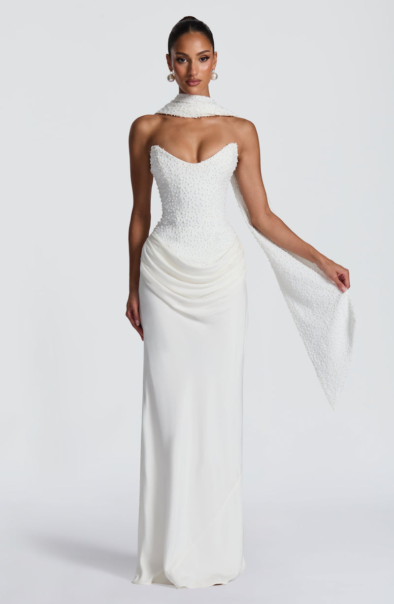 ivory dress accessories Dressed in a dream Meet Peony Ivory Your forever gown Accessories @access.geo