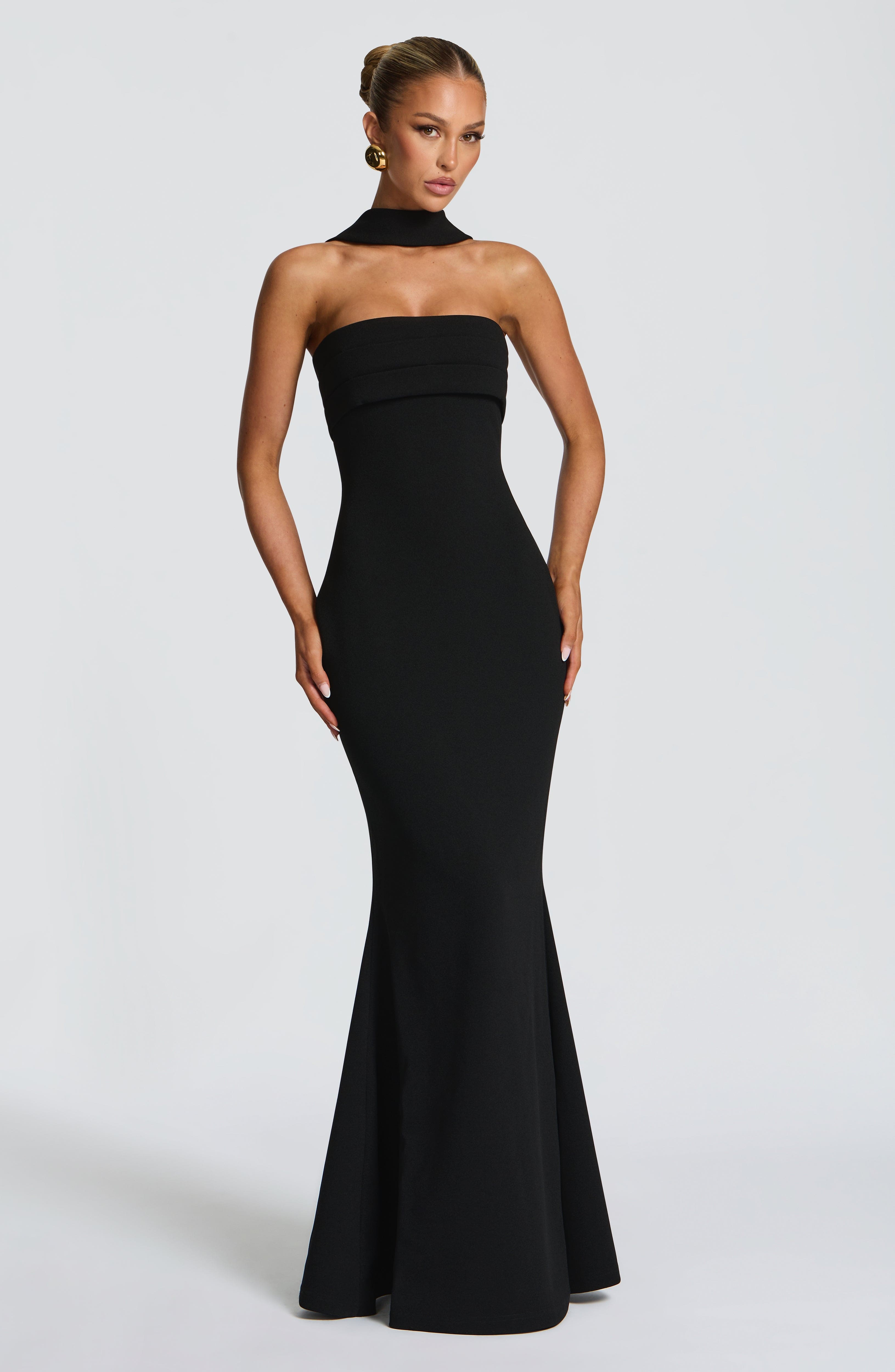 Elegant Black Maxi Dress