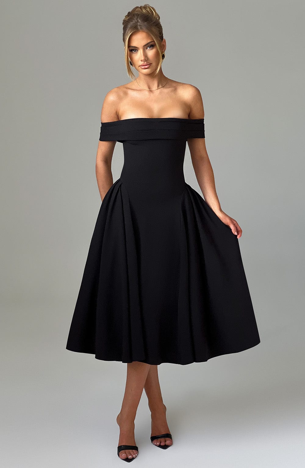Vimanda S S Midi Dress Black White