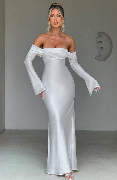 Babyboo Selene Maxi Dress in Ivory Size S