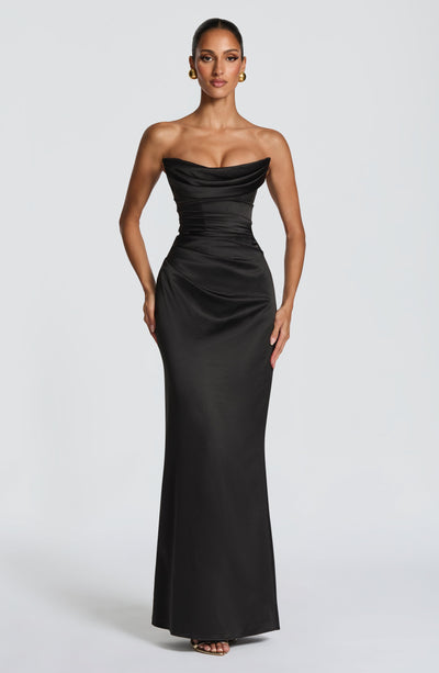 Babyboo Vessa Maxi Dress in Black Size M